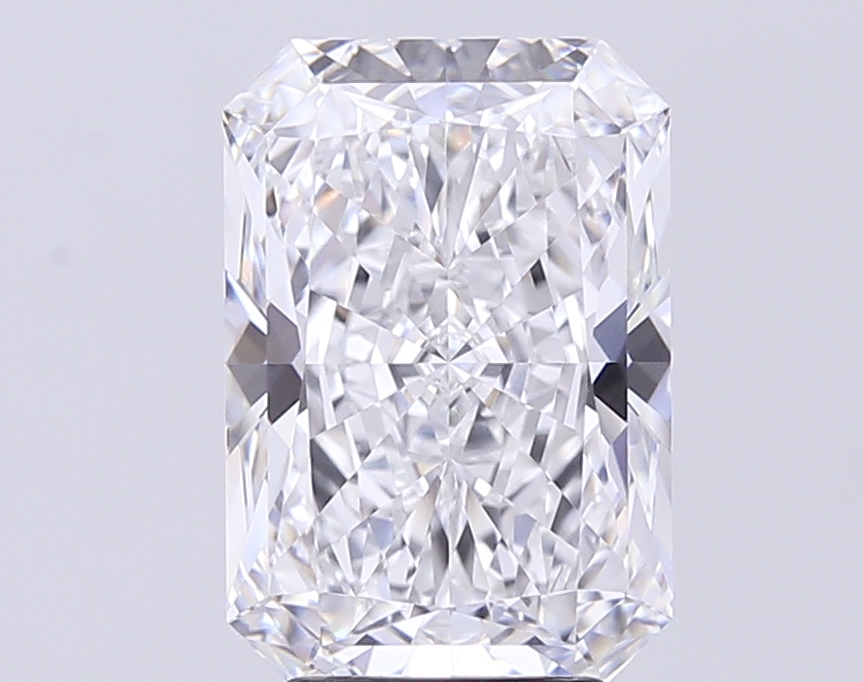 4.57 ct. radiant Lab Grown Diamond front image