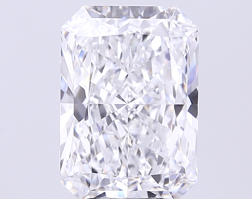 4.58 ct. radiant Lab Grown Diamond front image