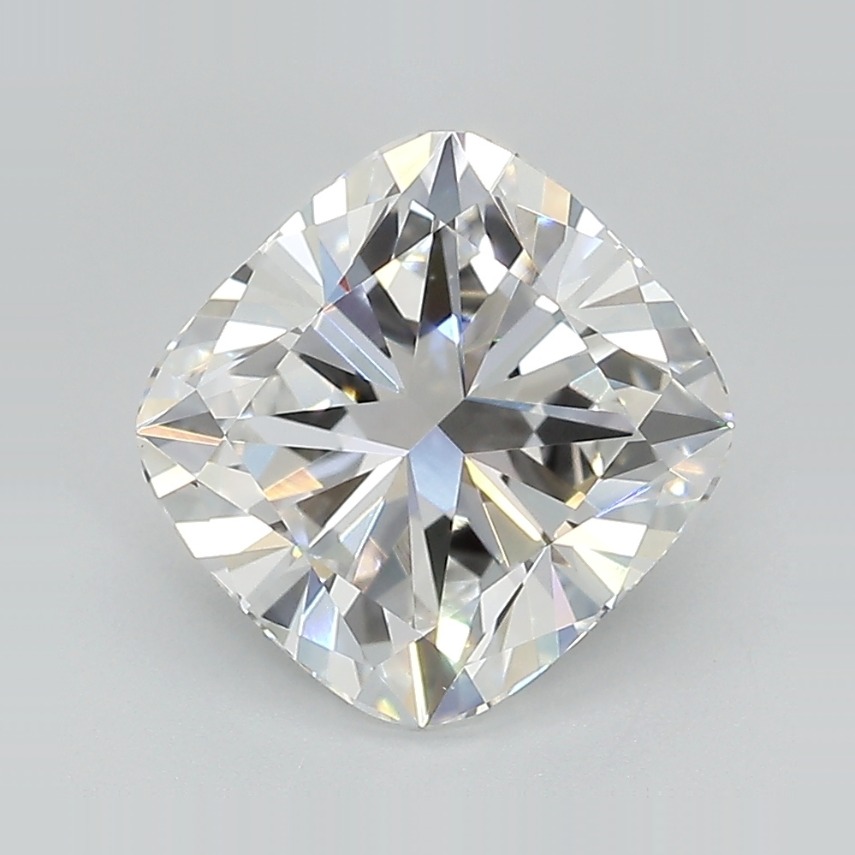 Cushion 2.95ct E VVS2