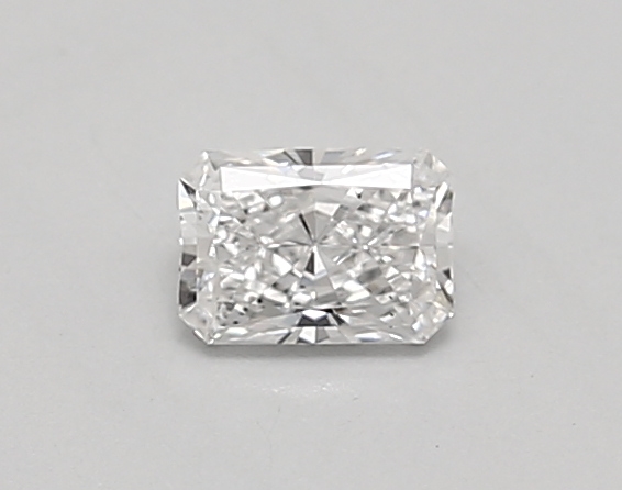Radiant 0.35ct D VS2