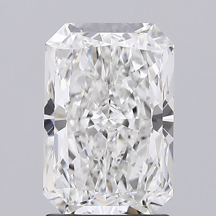1.52 ct. radiant Lab Grown Diamond front image
