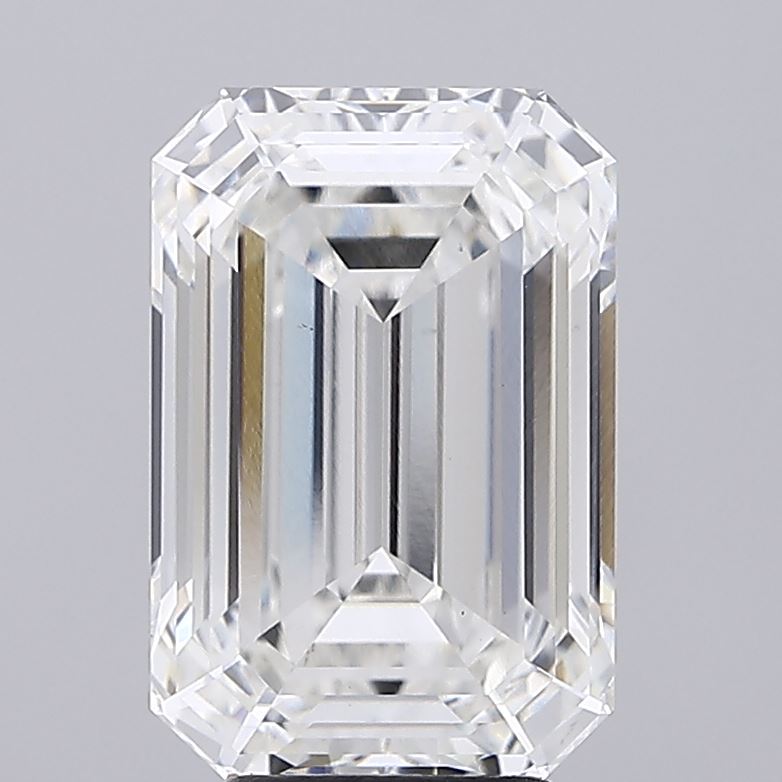 5.10 ct. emerald Lab Grown Diamond front image