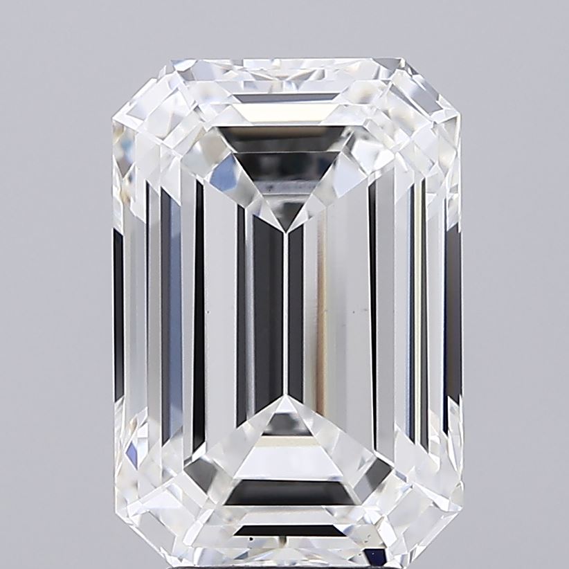 Emerald cut 5.01ct F VS1