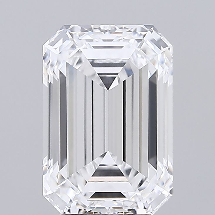 4.20 ct. emerald Lab Grown Diamond front image