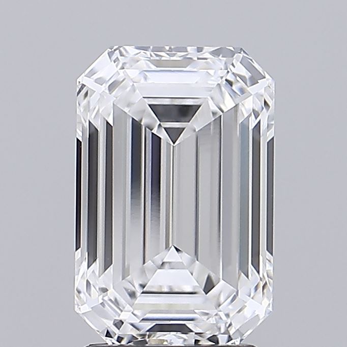 2.84 ct. emerald Lab Grown Diamond front image