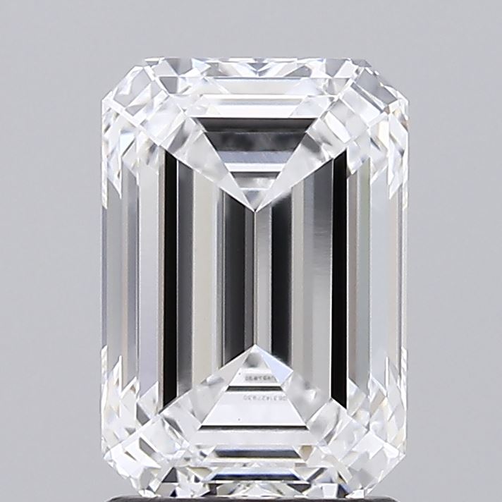 1.89 ct. emerald Lab Grown Diamond front image