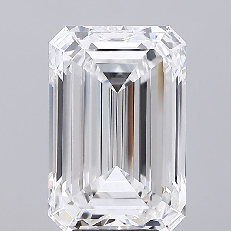 5.79ct Emerald Lab-Grown Diamond · E/VVS2
