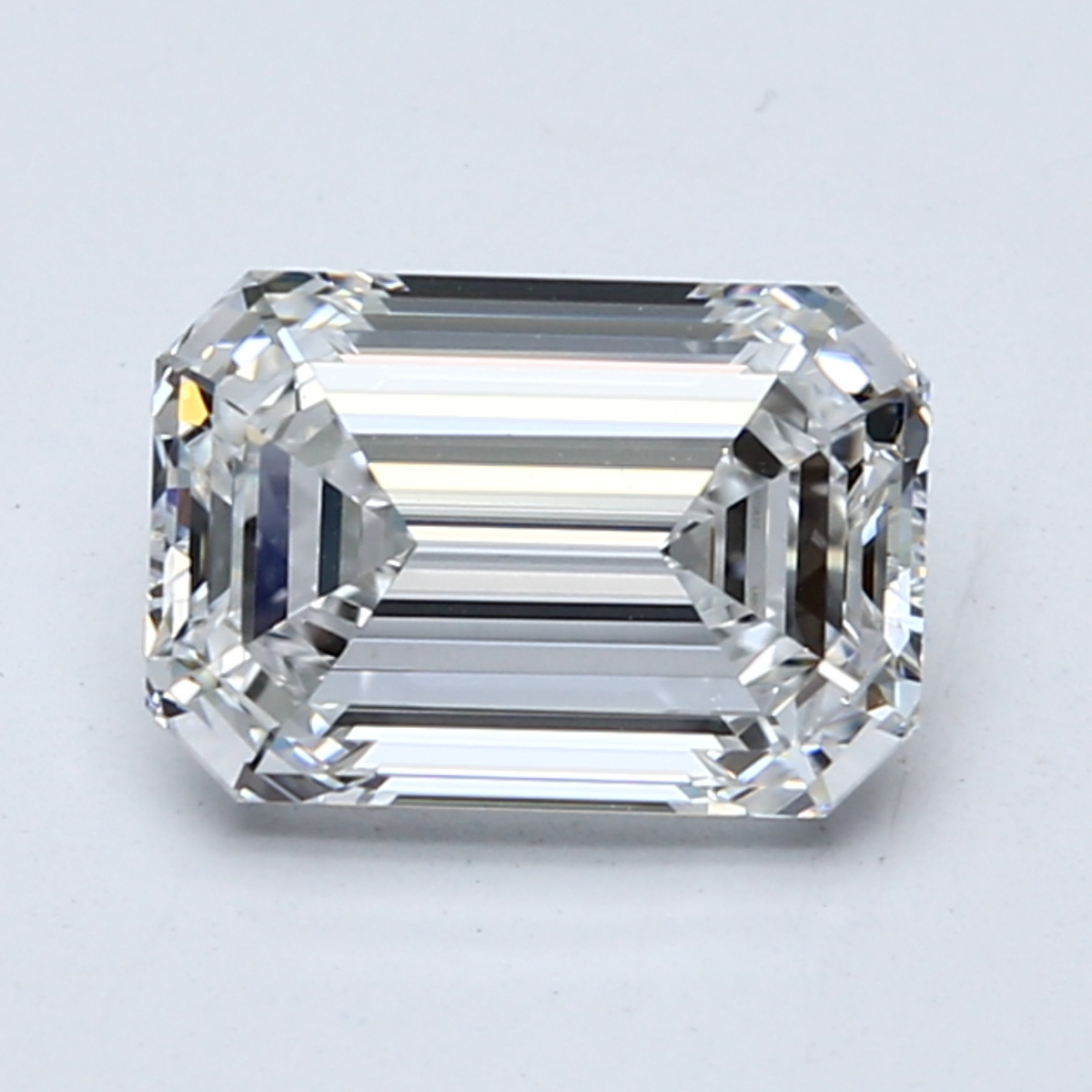 Emerald cut 10.3ct G VVS2