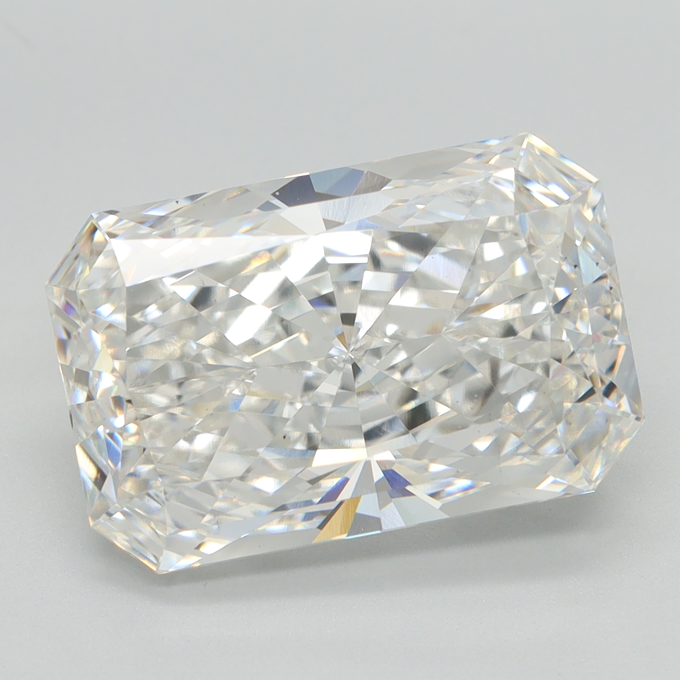 Radiant 4.07ct D VS1
