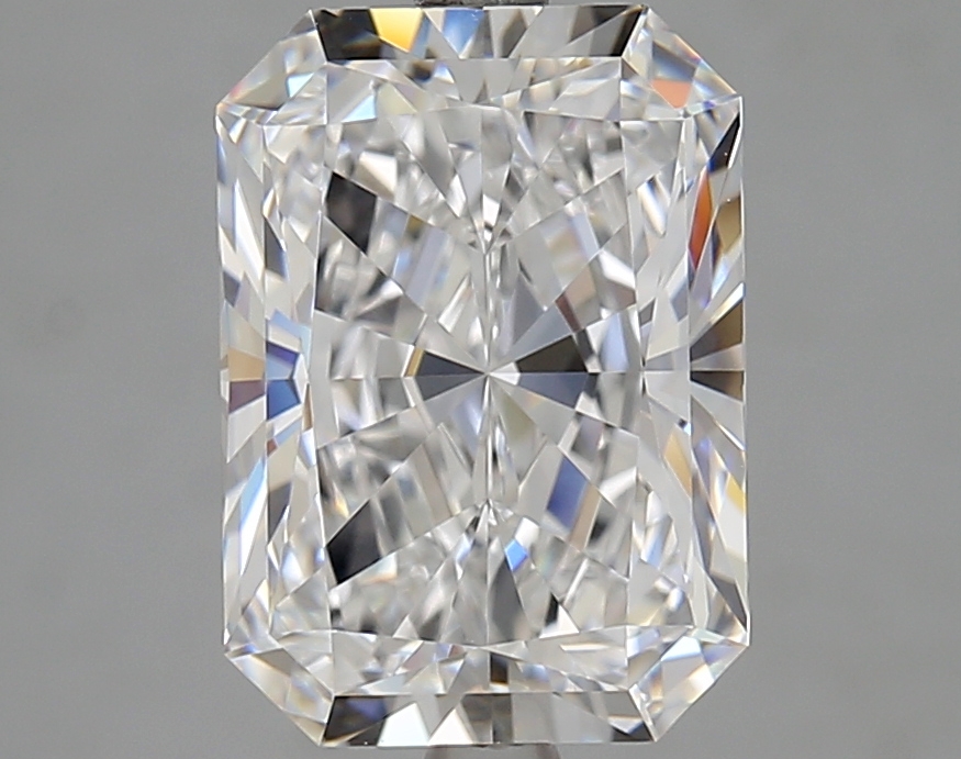 3.8ct Radiant D VVS2 GIA