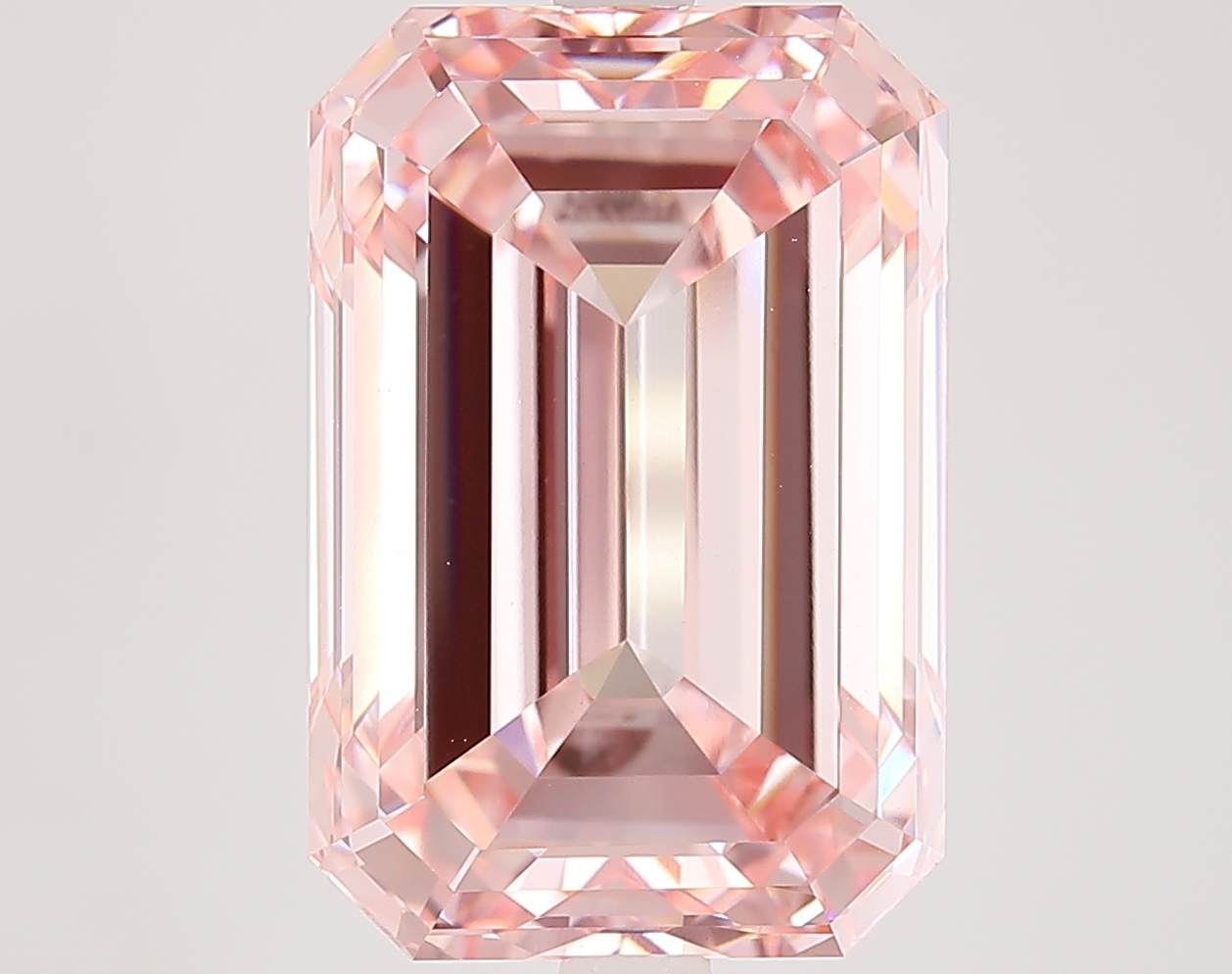 9.0ct Emerald Fancy Intense Pink VVS2 IGI