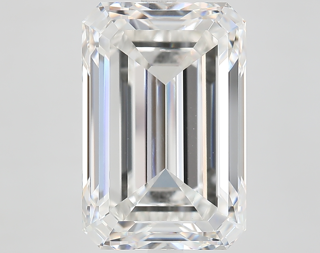 Emerald cut 11ct F VVS2