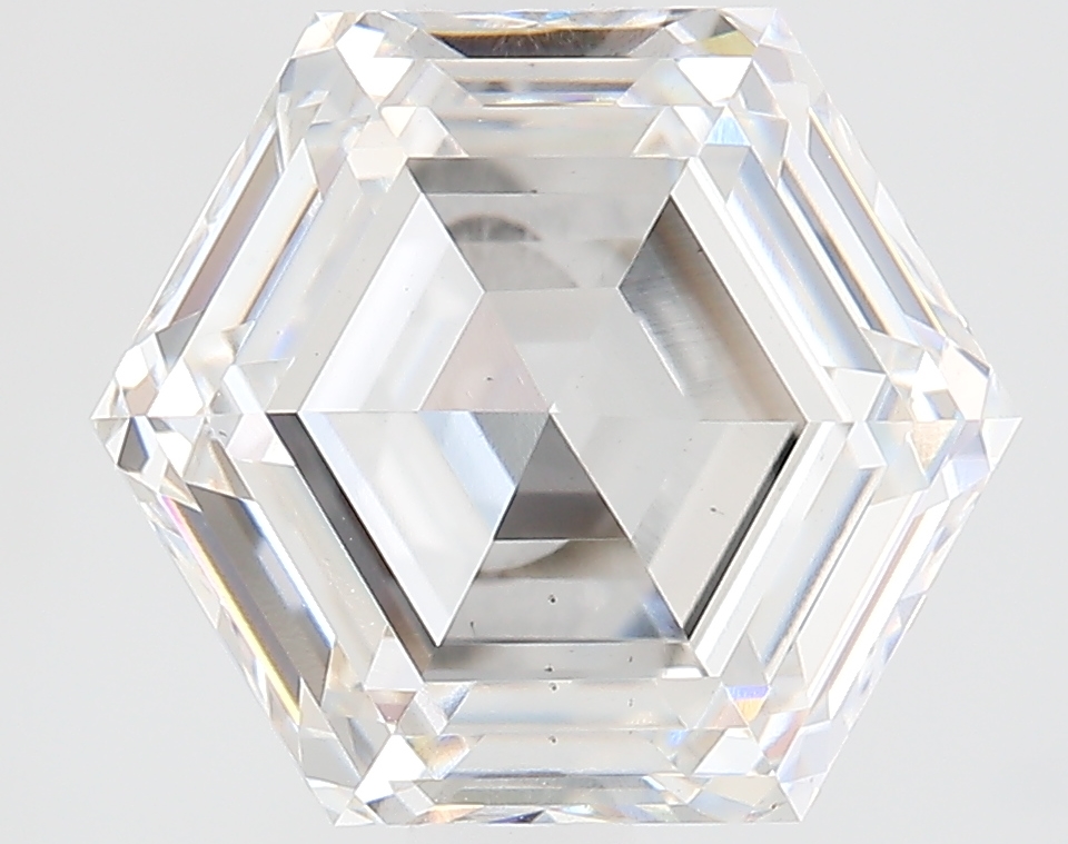 2.6ct Hexagonal F VS1 IGI