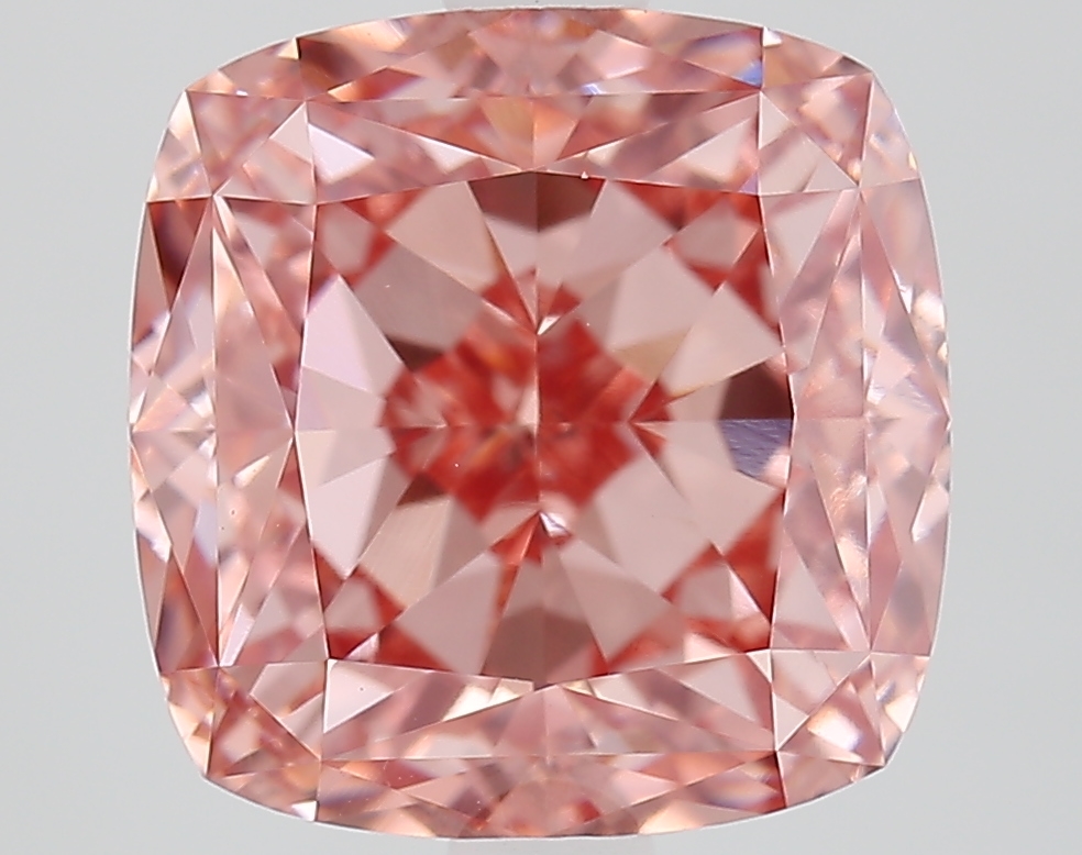 4.6ct Cushion Fancy Vivid Pink VVS2 IGI