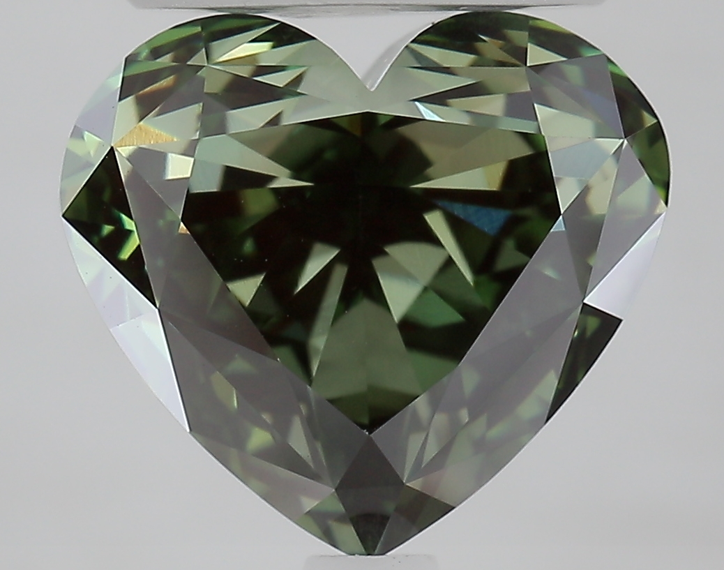 3.6ct Heart Fancy Vivid Green VVS2 IGI
