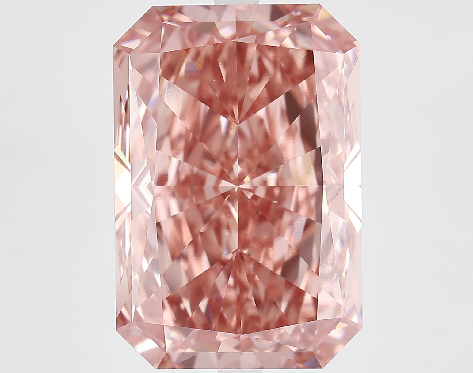 Radiant 15ct Fancy Vivid Pink VS1
