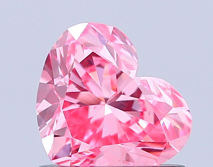0.9ct Heart Fancy Vivid Pink VVS2 IGI