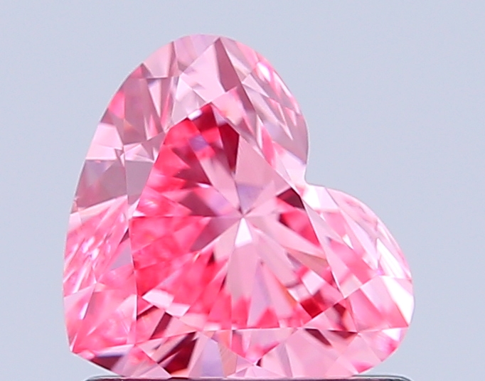 0.9ct Heart Fancy Vivid Pink VS1 IGI