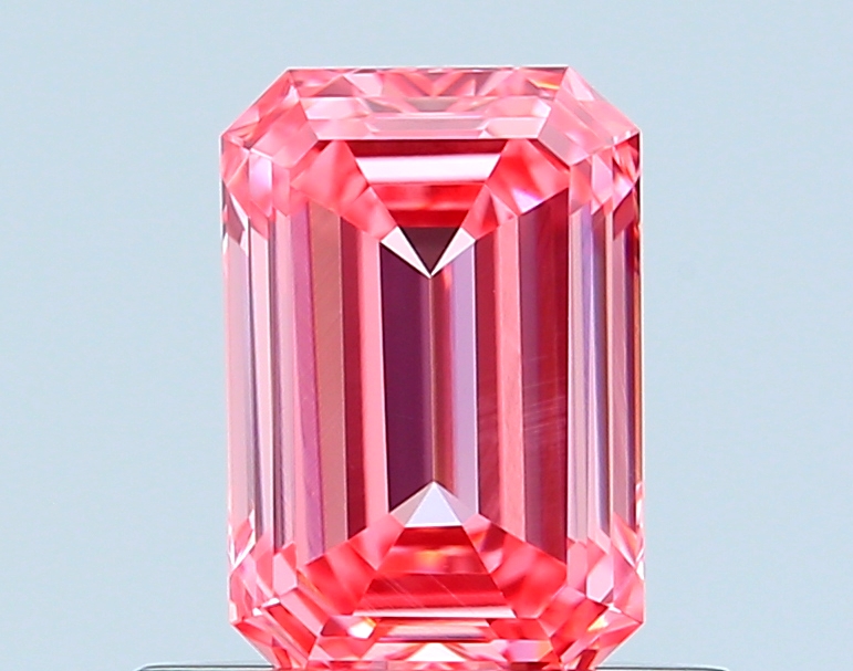 0.6ct Emerald Fancy Vivid Pink VVS1 IGI