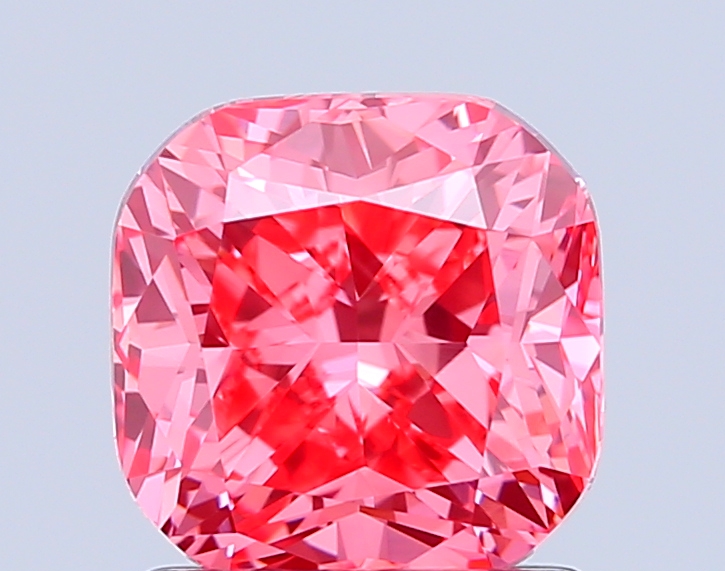 1.6ct Cushion Brilliant Fancy Vivid Pink VVS2 IGI