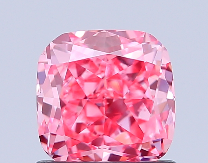 1.0ct Cushion Brilliant Fancy Vivid Pink VS2 IGI