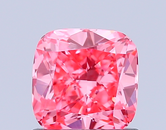 1.0ct Cushion Brilliant Fancy Vivid Pink VS1 IGI
