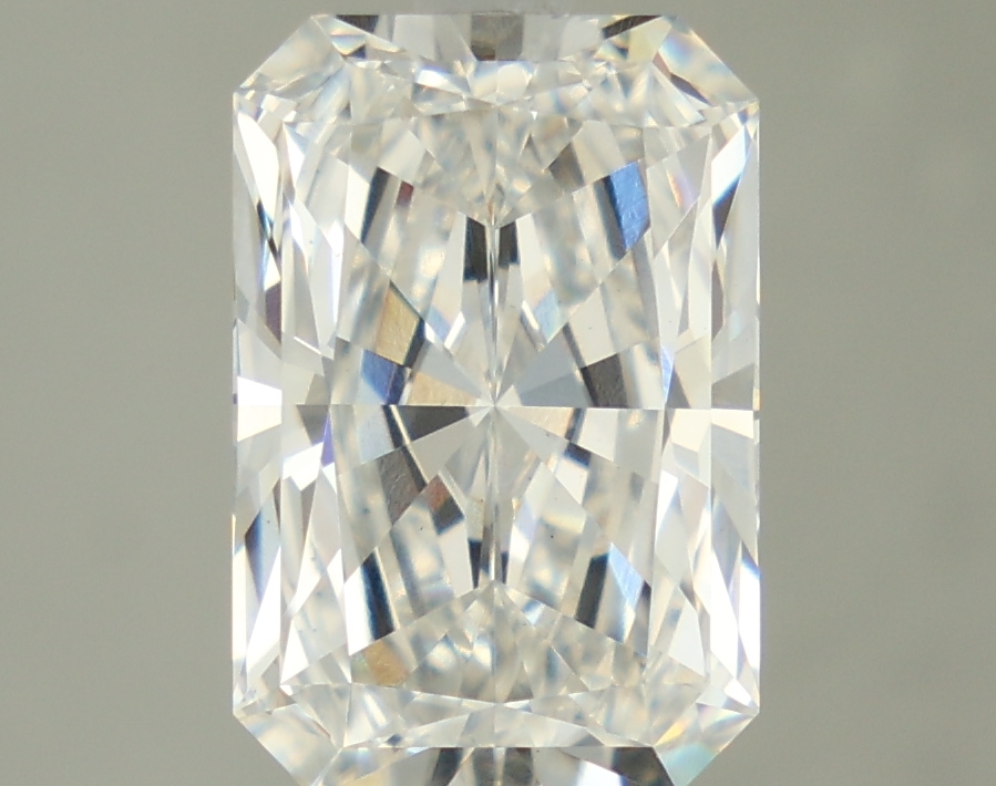 Radiant 2.70ct E VS1