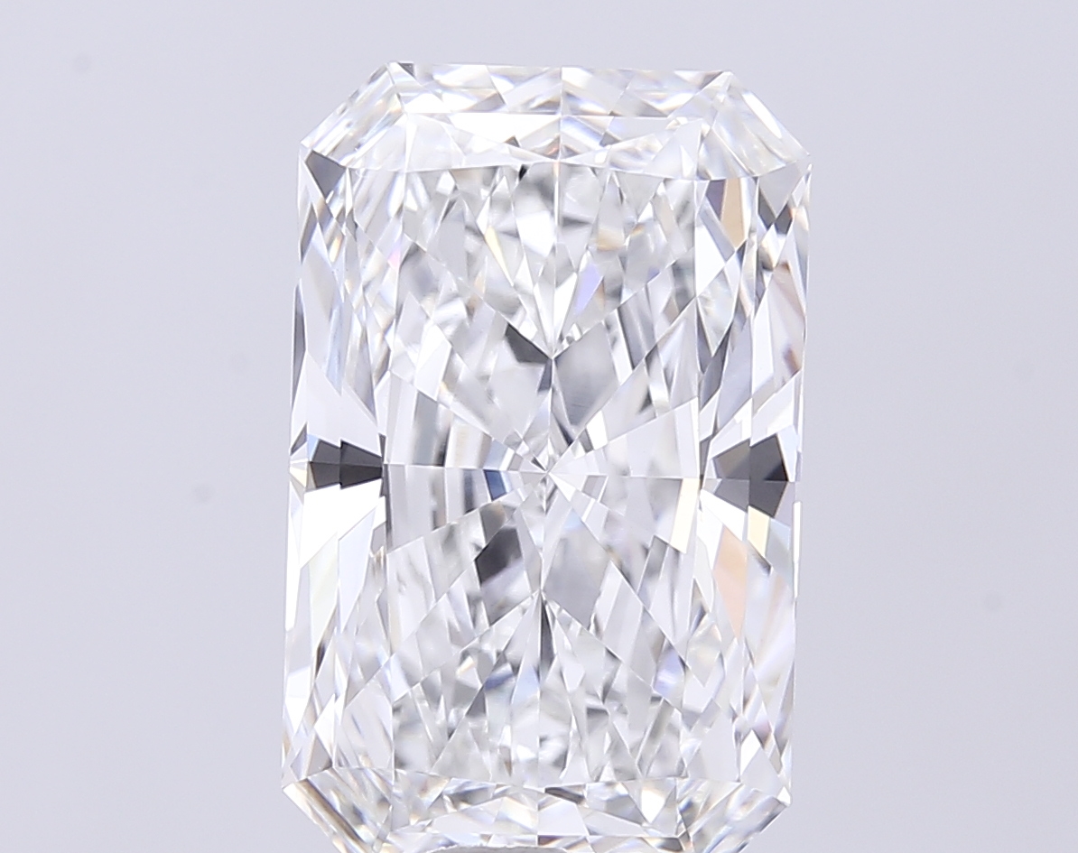 Radiant 10ct F VVS2
