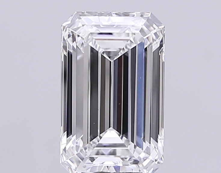 5.03 carat e VS2 EX Cut IGI emerald diamond
