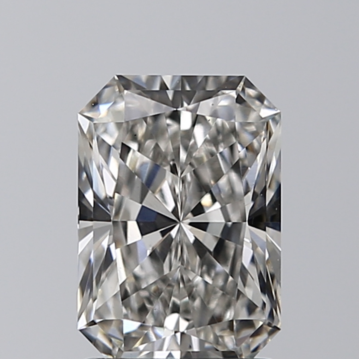 1.52 ct. radiant Lab Grown Diamond front image
