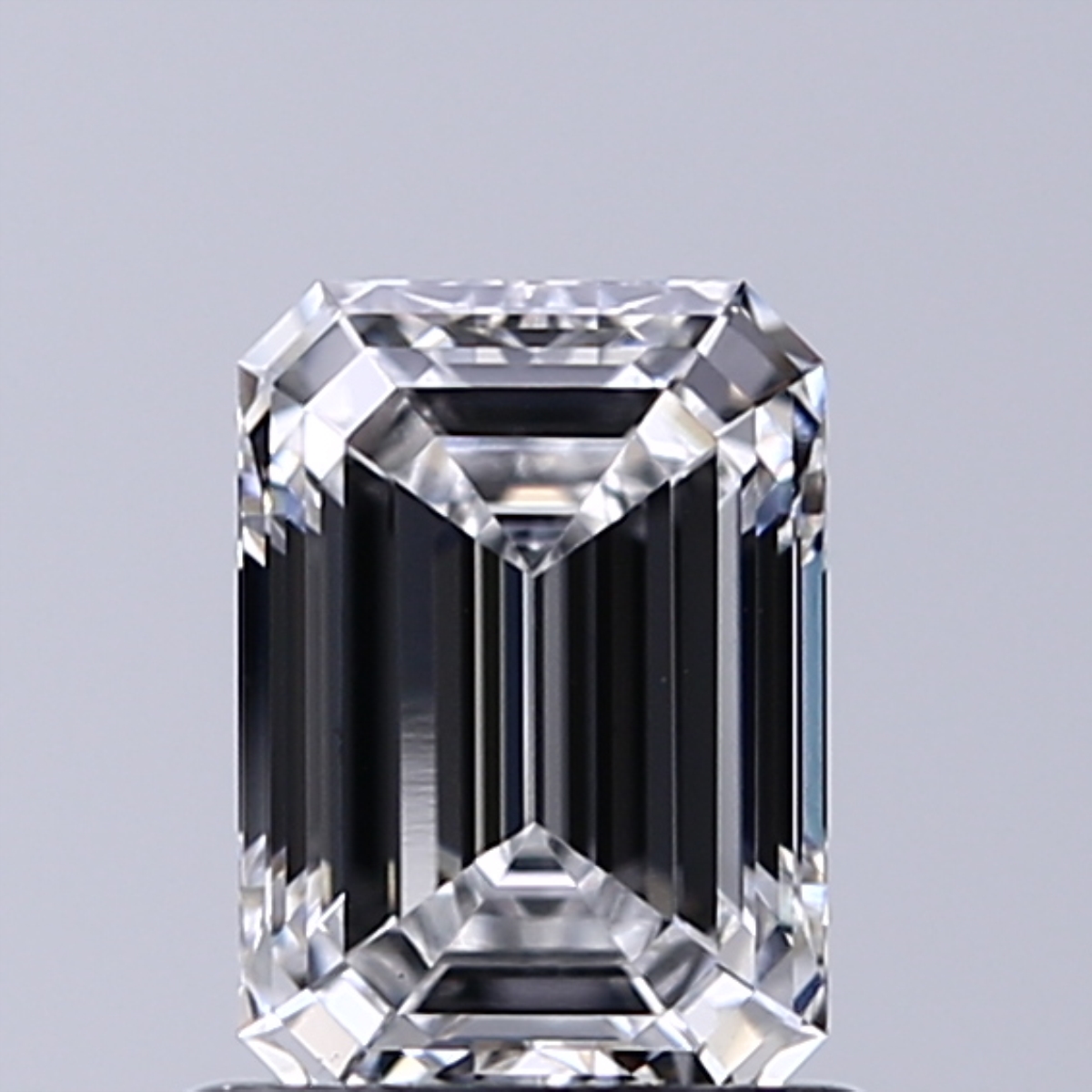 0.91 ct. emerald Lab Grown Diamond front image