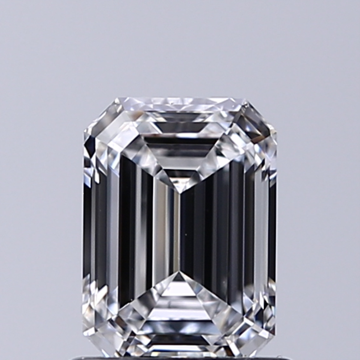 0.91 ct. emerald Lab Grown Diamond front image