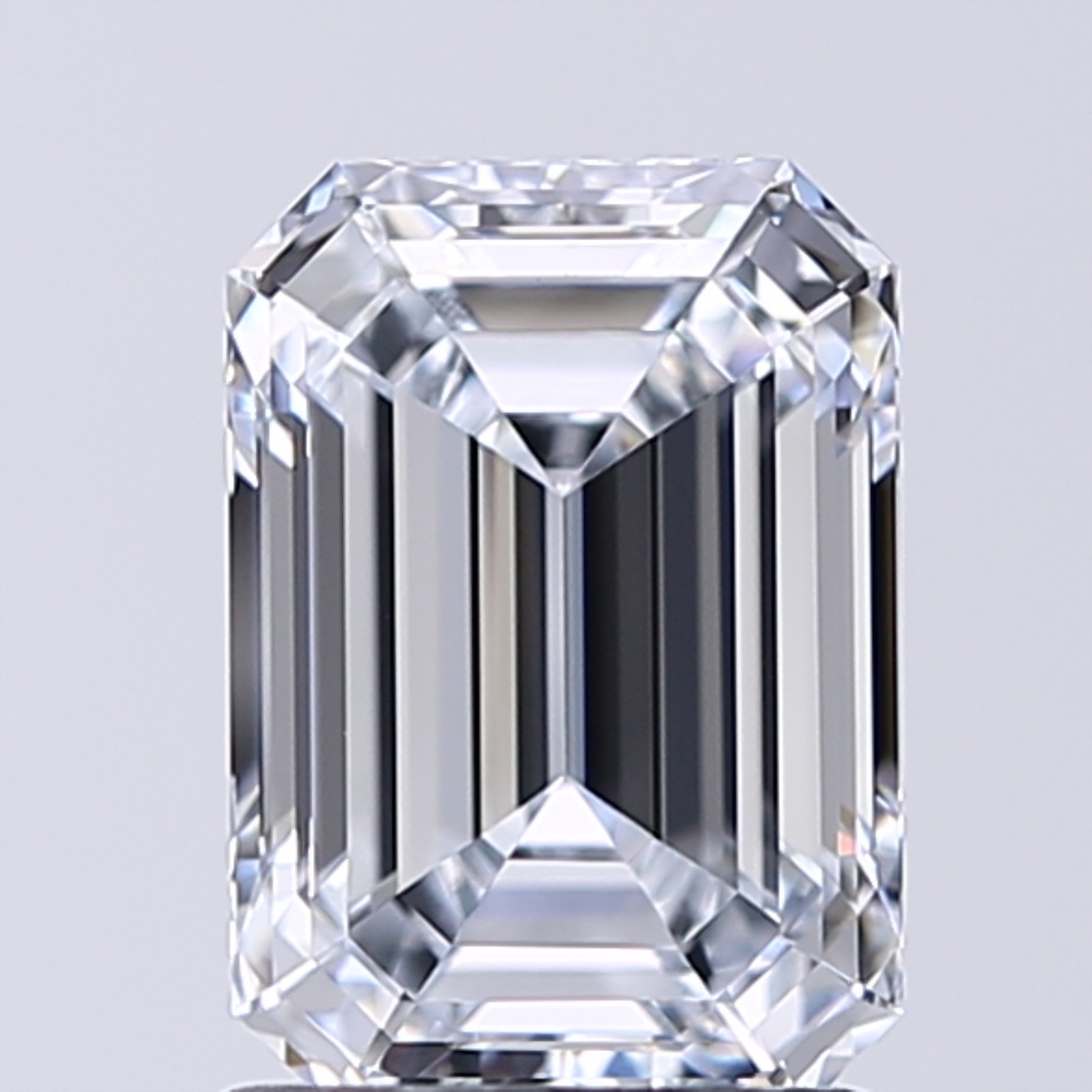 1.53 ct. emerald Lab Grown Diamond front image