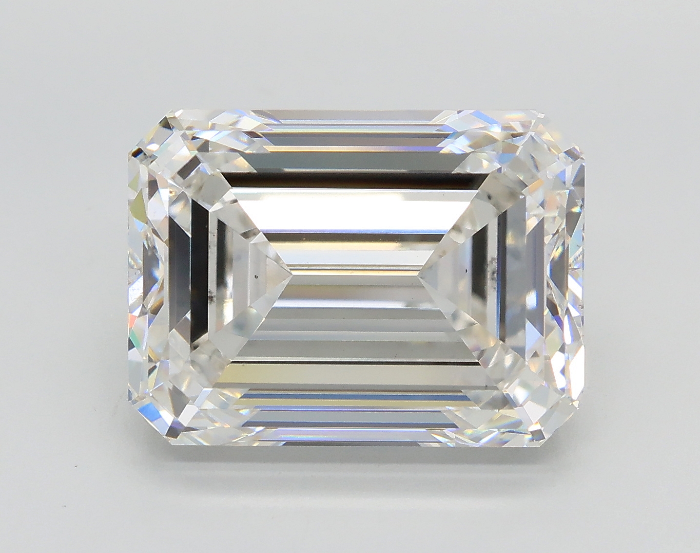 8.03 ct. emerald Lab Grown Diamond front image
