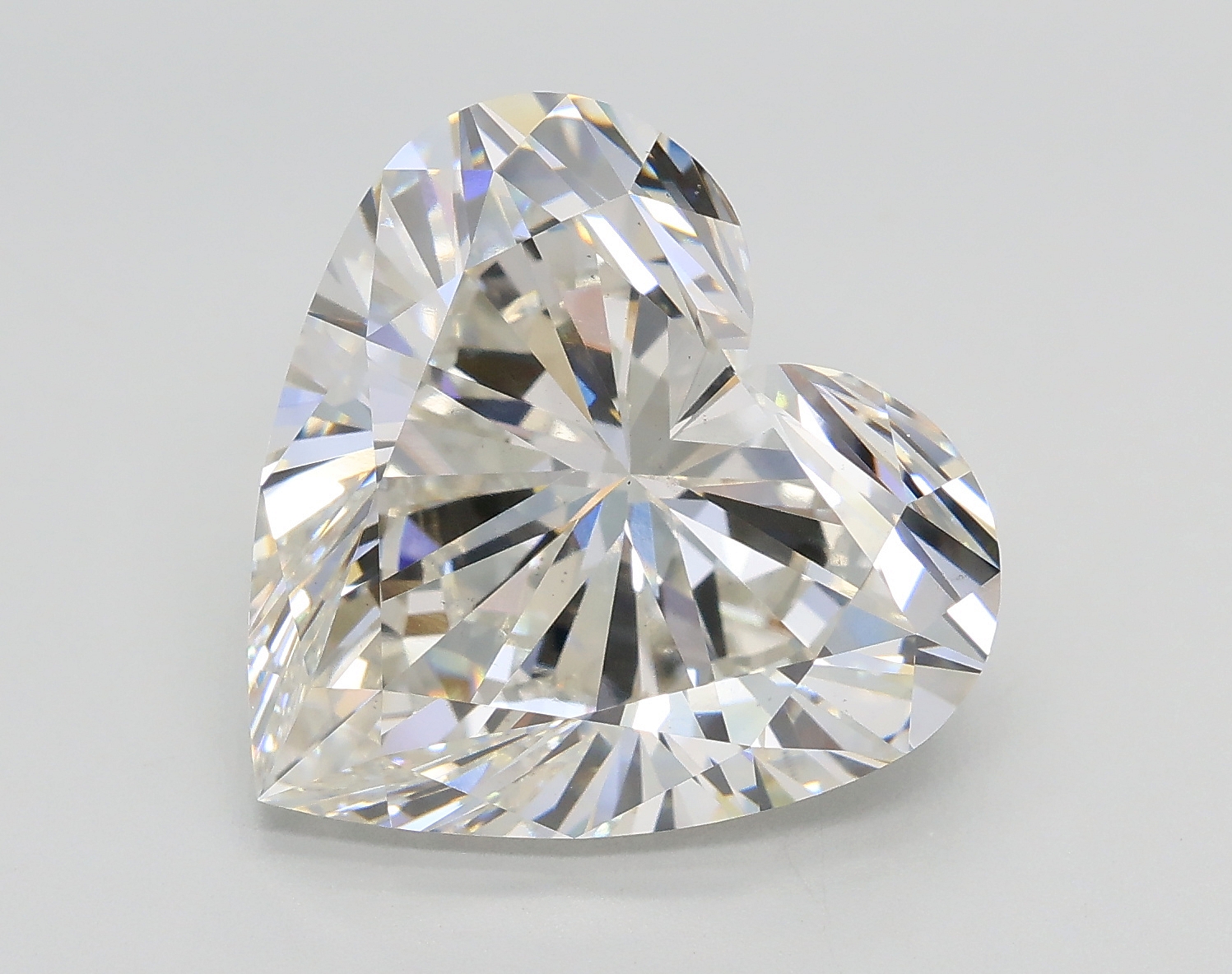 7.04 ct. heart Lab Grown Diamond front image