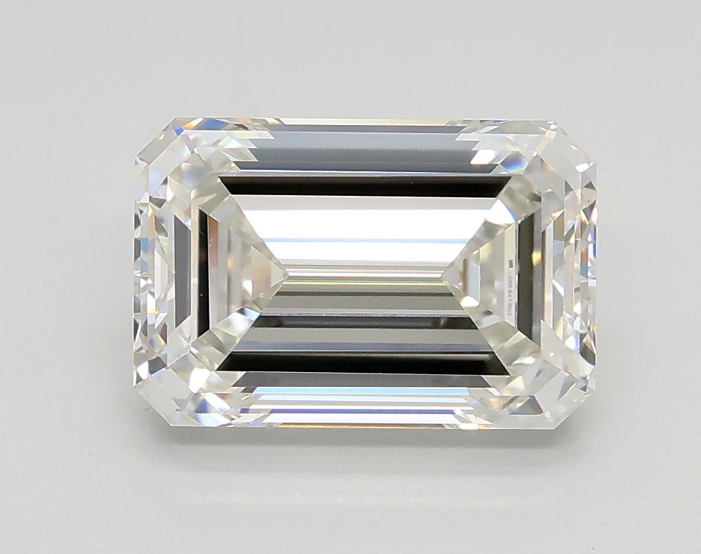 2.10 ct. emerald Lab Grown Diamond front image