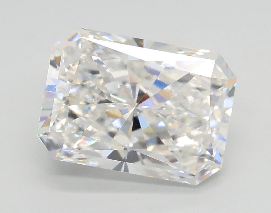 2.55 ct. radiant Lab Grown Diamond front image