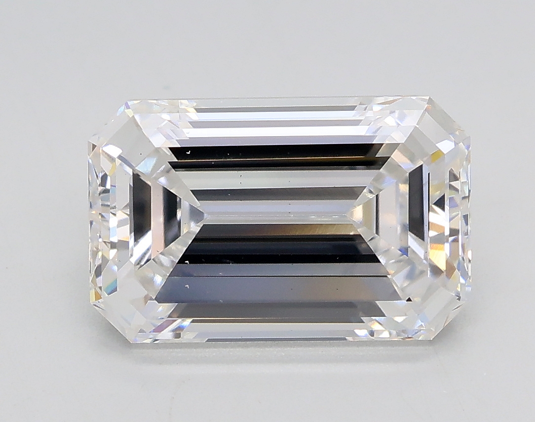 3.01 ct. emerald Lab Grown Diamond front image