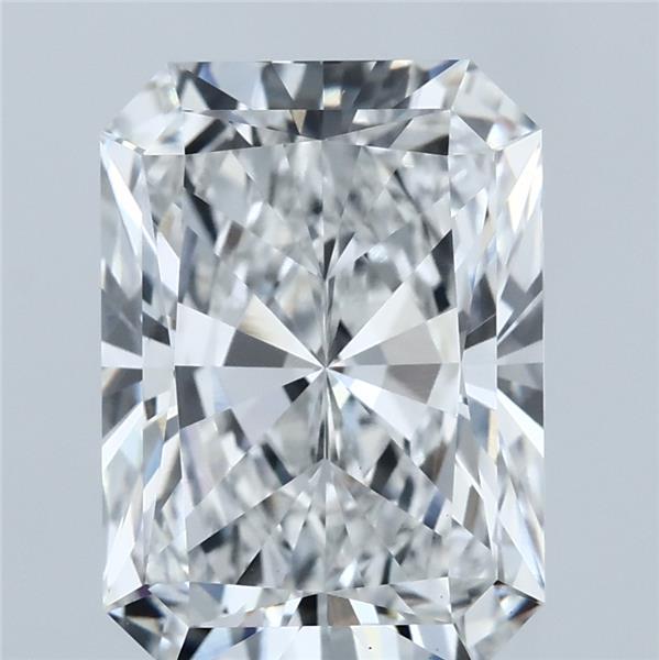 4.01 Carat Radiant Cut E VVS2 Diamond - view 1