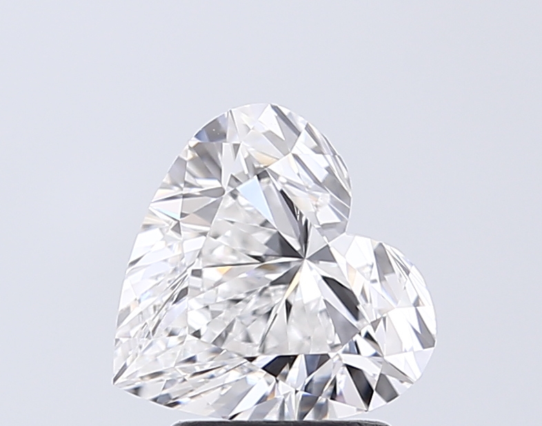 2.08 carat d VVS2 EX Cut IGI heart diamond