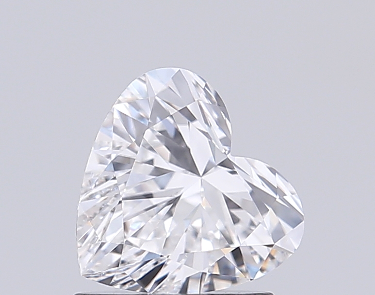 1 carat d VVS2 EX Cut IGI heart diamond