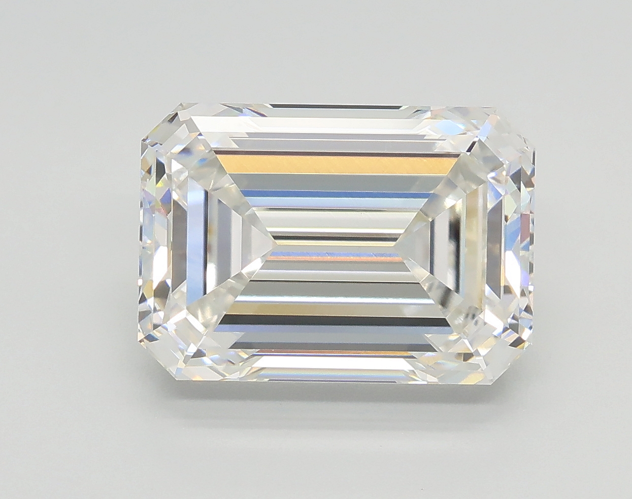 5.52 ct. emerald Lab Grown Diamond front image