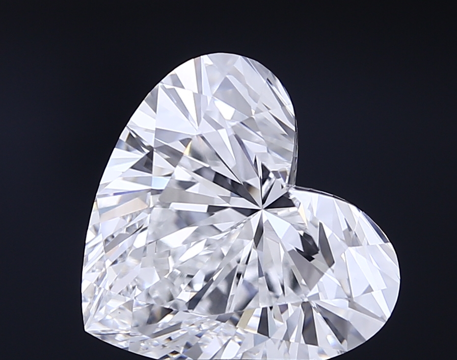 1.06 ct. heart Lab Grown Diamond front image