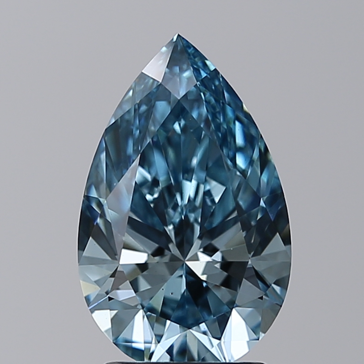 2.01ct Pear Fancy Vivid Blue VS2 IGI