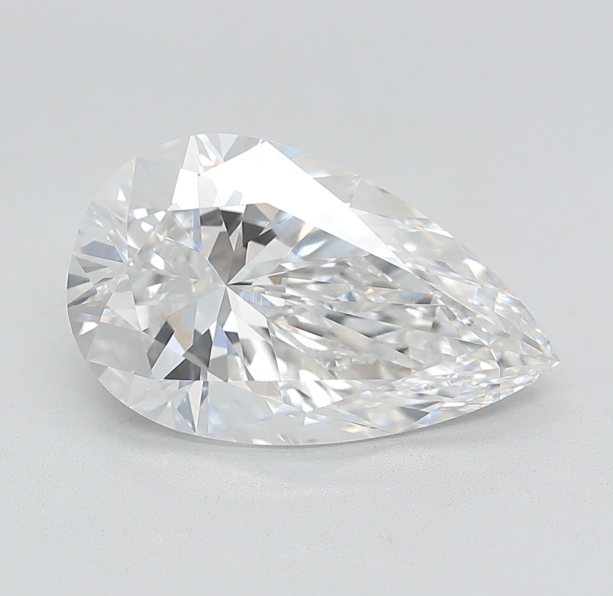 4.32ct Pear E VVS2 IGI