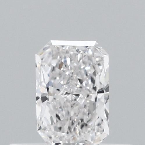 0.33ct Radiant Lab-Grown Diamond · E/VVS2