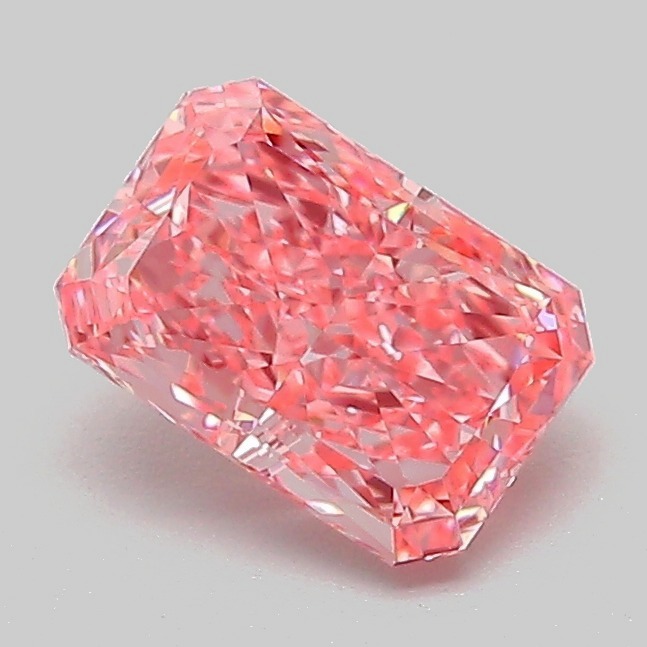 1.04ct Radiant Fancy Vivid Pink VVS2 IGI