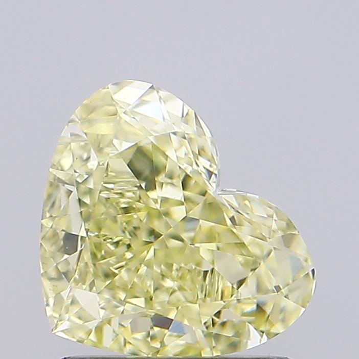 1.31ct Heart Fancy Light Yellow VVS2 IGI
