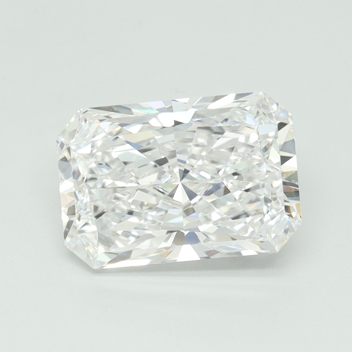 3.24ct Radiant · D · VVS2 · GIA