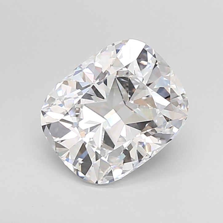 2.7ct Cushion D VVS2 IGI